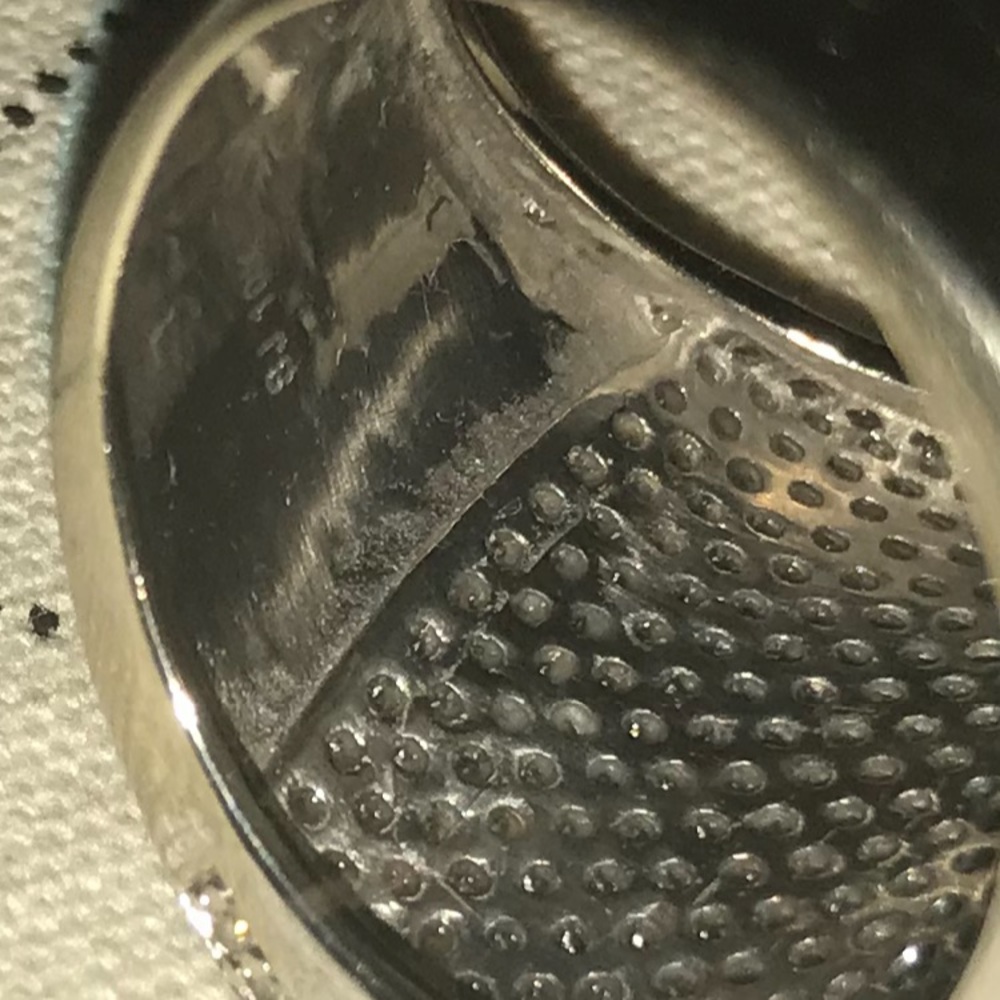 BEAUTIFUL 4.36ctw PAVE DIAMOND RING in WHITE GOLD - Picture 10 of 13